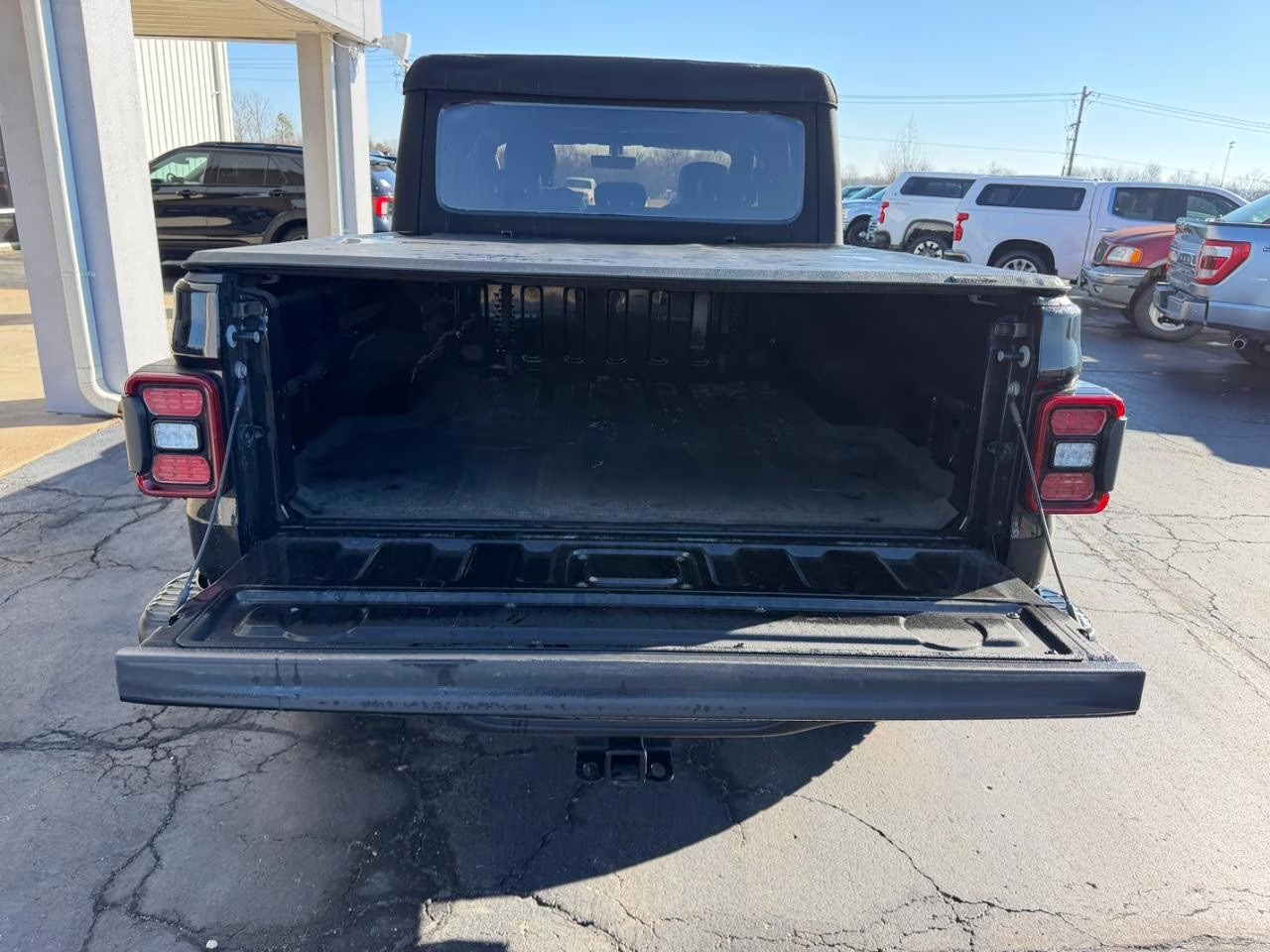 2022 Black Clearcoat Jeep Gladiator Rubicon 4X4 Truck