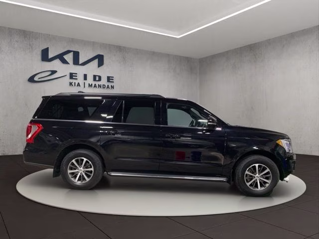 2021 Black Metallic Ford Expedition Max XLT 4X4 SUV