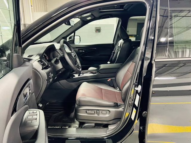 2026 Crystal Black Pearl Honda Ridgeline Black Edition AWD Truck