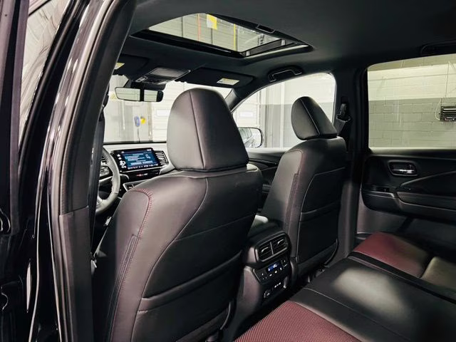 2026 Crystal Black Pearl Honda Ridgeline Black Edition AWD Truck