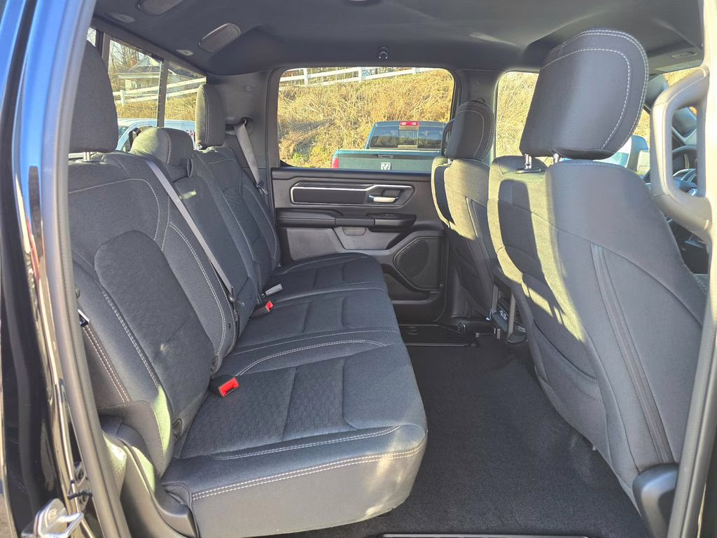 2026 Diamond Black Crystal Pearlcoat Ram 1500 Big Horn/Lone Star 4X4 Truck