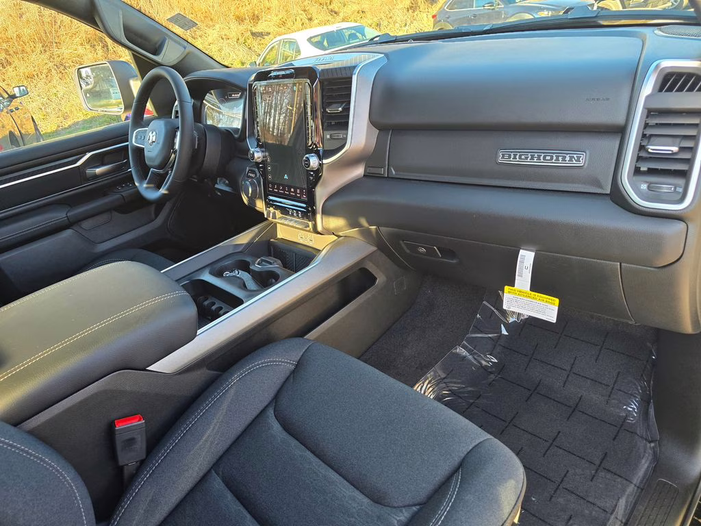 2026 Diamond Black Crystal Pearlcoat Ram 1500 Big Horn/Lone Star 4X4 Truck