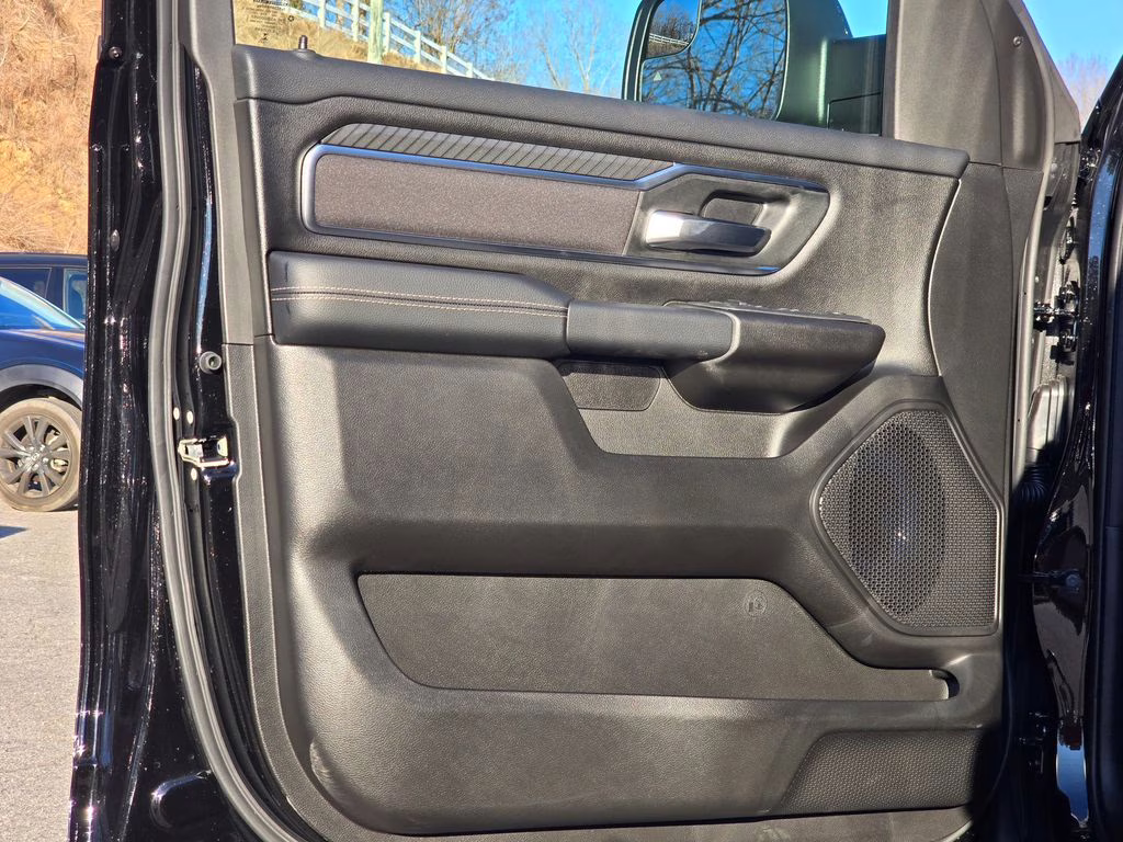 2026 Diamond Black Crystal Pearlcoat Ram 1500 Big Horn/Lone Star 4X4 Truck