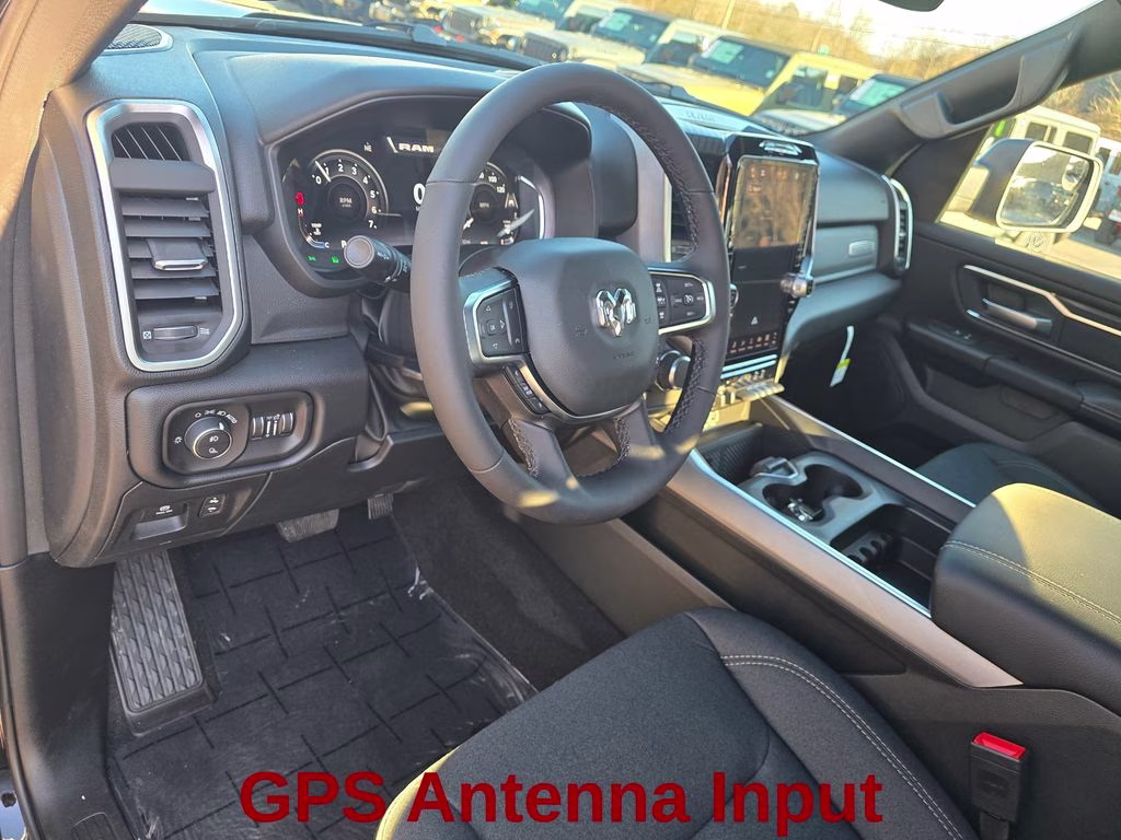 2026 Diamond Black Crystal Pearlcoat Ram 1500 Big Horn/Lone Star 4X4 Truck