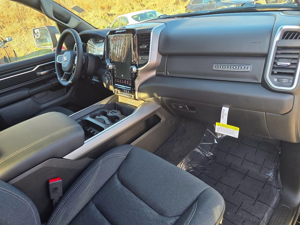 2026 Diamond Black Crystal Pearlcoat Ram 1500 Big Horn/Lone Star 4X4 Truck