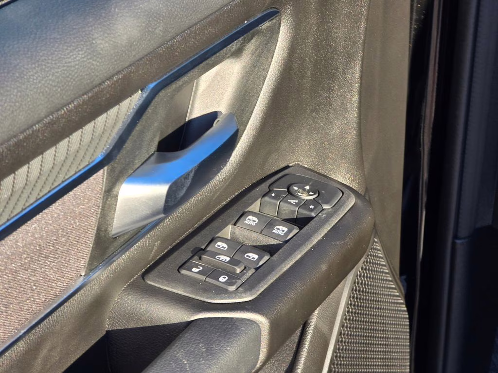 2026 Diamond Black Crystal Pearlcoat Ram 1500 Big Horn/Lone Star 4X4 Truck