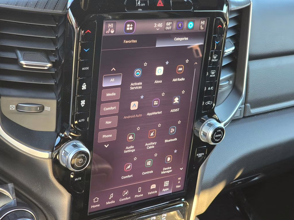 2026 Diamond Black Crystal Pearlcoat Ram 1500 Big Horn/Lone Star 4X4 Truck