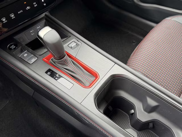 2026 Yuzu Yellow/Super Black Nissan Kicks SR FWD SUV