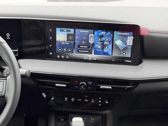 2026 Yuzu Yellow/Super Black Nissan Kicks SR FWD SUV