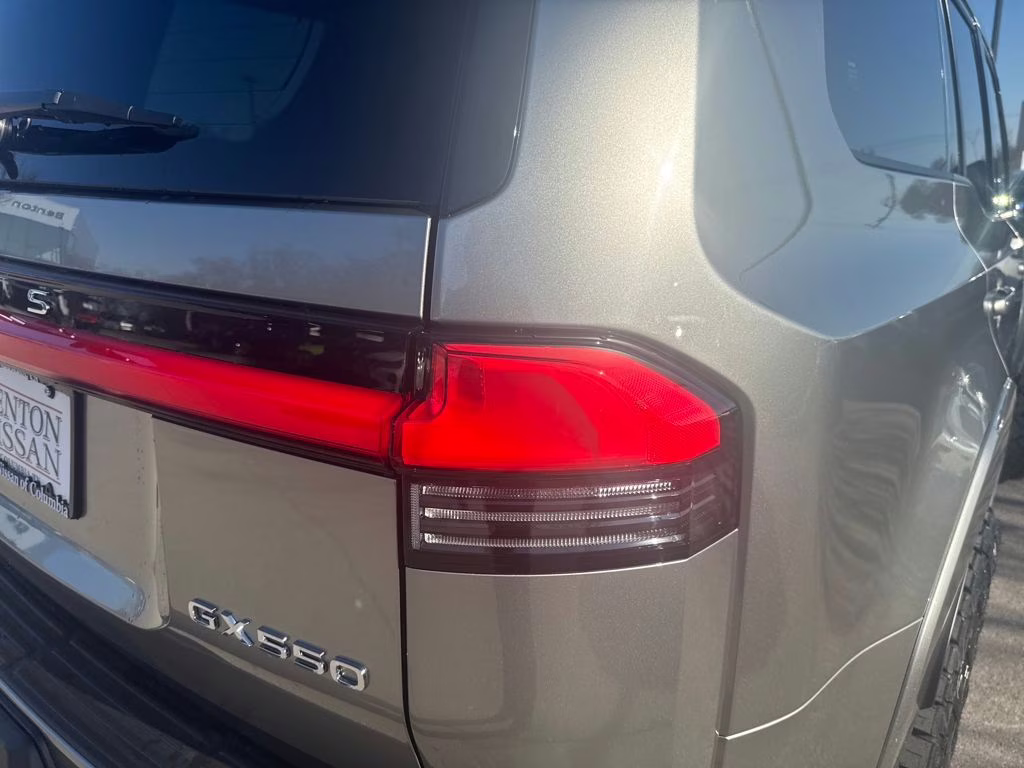 2024 Atomic Silver Lexus GX 550 Luxury 4X4 SUV