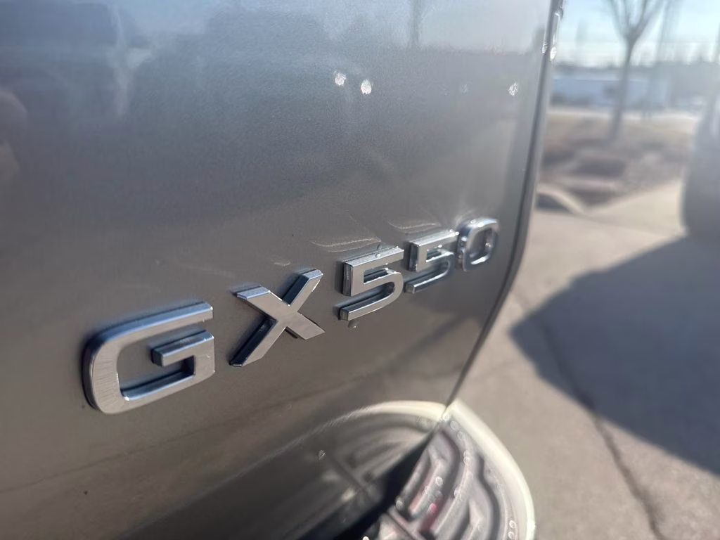 2024 Atomic Silver Lexus GX 550 Luxury 4X4 SUV