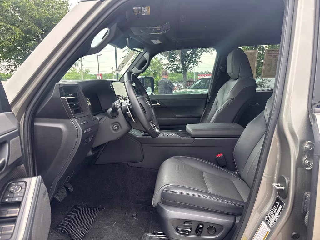 2024 Atomic Silver Lexus GX 550 Luxury 4X4 SUV