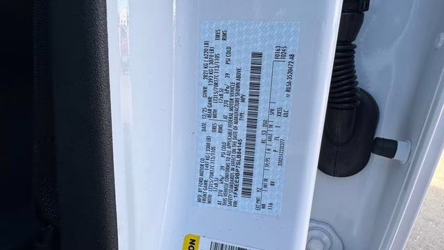 2025 Oxford White Ford Bronco Badlands 4X4 SUV