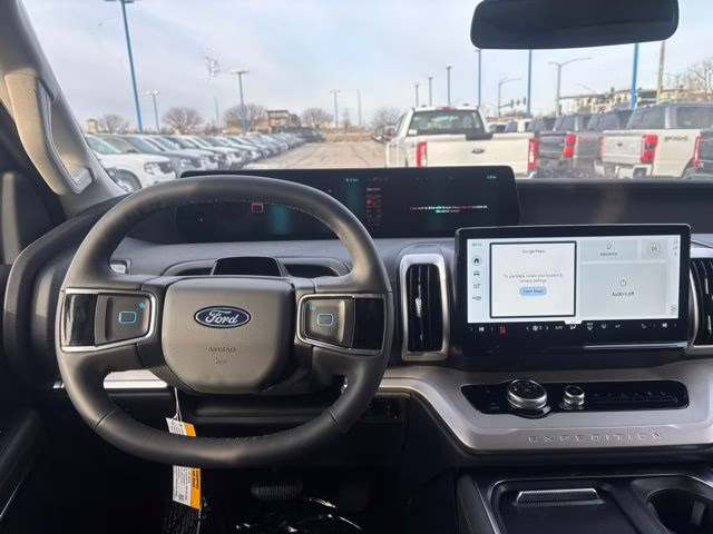 2026 Glacier Gray Metallic Tri-Coat Ford Expedition Max Active 4X4 SUV