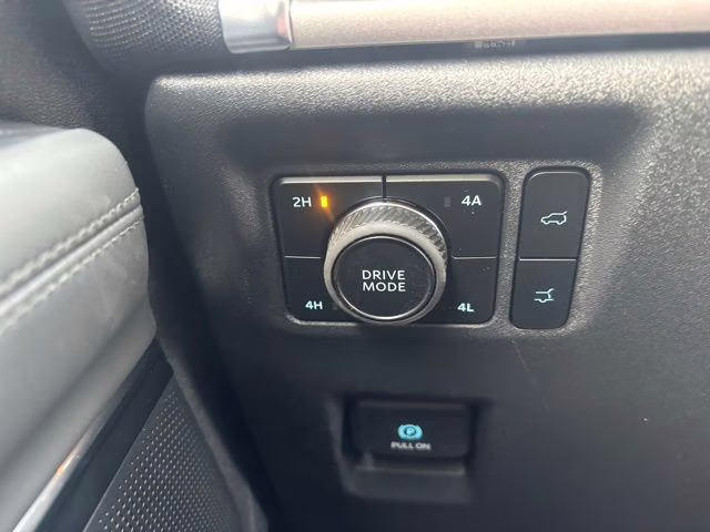 2026 Glacier Gray Metallic Tri-Coat Ford Expedition Max Active 4X4 SUV