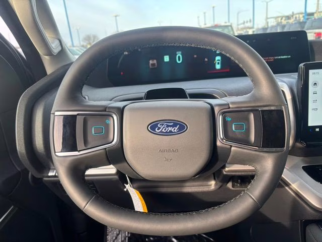 2026 Glacier Gray Metallic Tri-Coat Ford Expedition Max Active 4X4 SUV