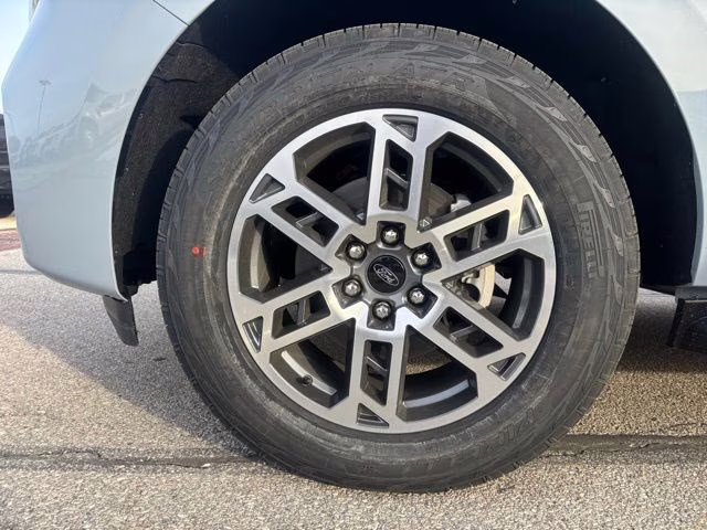 2026 Glacier Gray Metallic Tri-Coat Ford Expedition Max Active 4X4 SUV