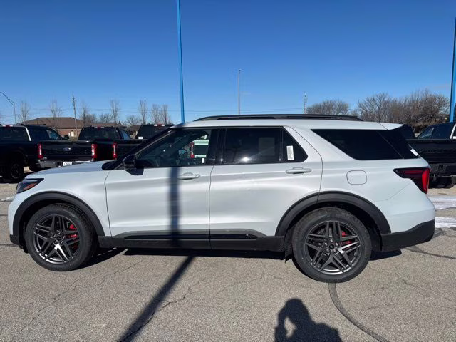 2026 Space White Metallic Ford Explorer ST 4X4 SUV