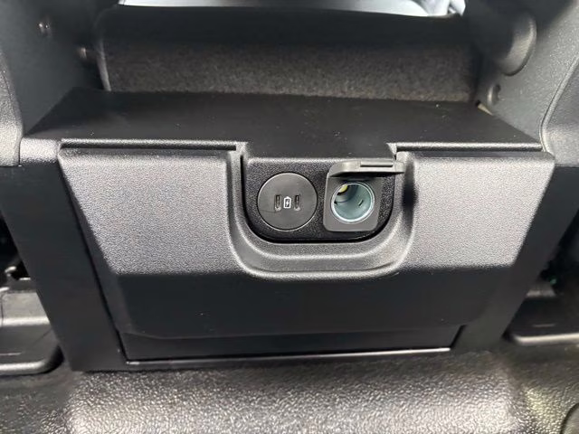 2026 Oxford White Ford Super Duty F-250 SRW XL 4X4 Truck