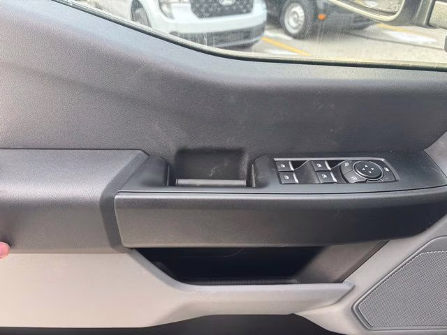 2026 Oxford White Ford Super Duty F-250 SRW XL 4X4 Truck