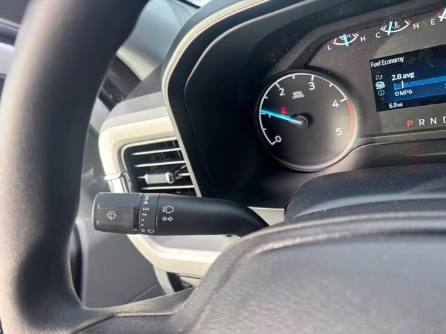 2026 Oxford White Ford Super Duty F-250 SRW XL 4X4 Truck