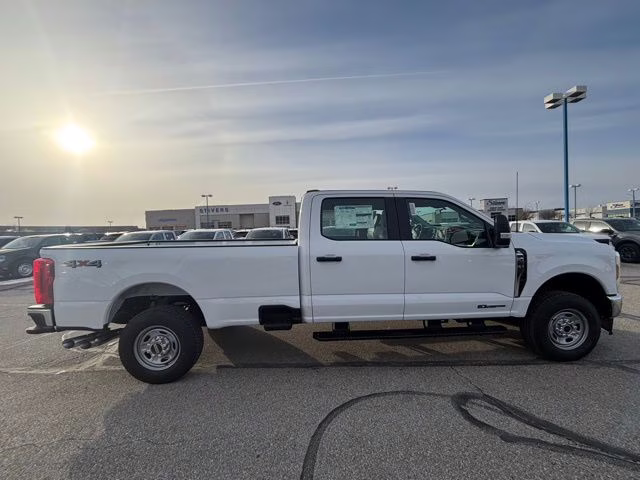 2026 Oxford White Ford Super Duty F-250 SRW XL 4X4 Truck