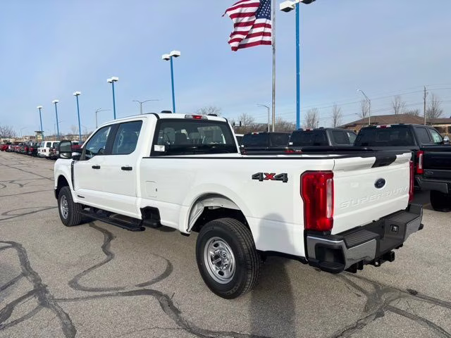 2026 Oxford White Ford Super Duty F-250 SRW XL 4X4 Truck