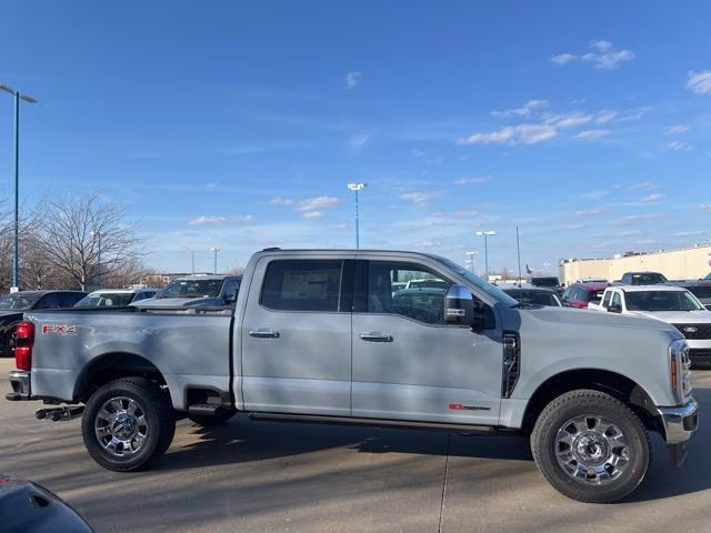 2026 Glacier Gray Metallic Tri-Coat Ford Super Duty F-250 SRW Lariat 4X4 Truck