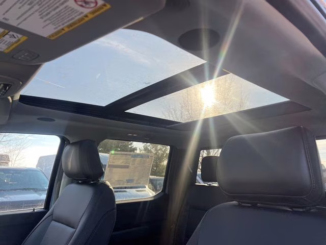 2026 Glacier Gray Metallic Tri-Coat Ford Super Duty F-250 SRW Lariat 4X4 Truck