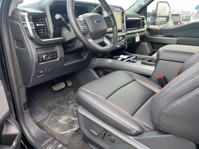 2026 Agate Black Metallic Ford Super Duty F-250 SRW Lariat 4X4 Truck