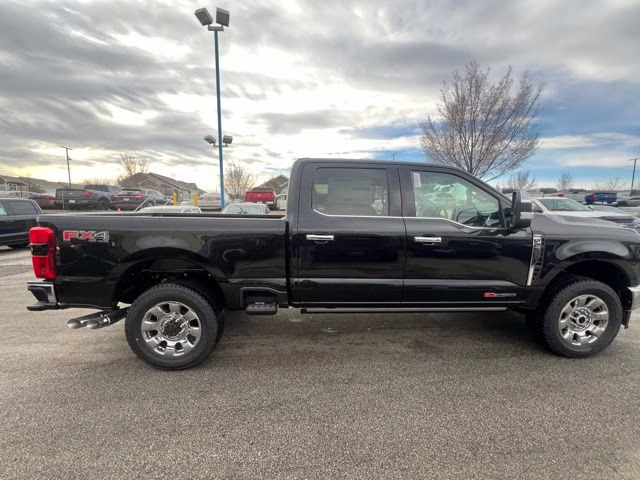 2026 Agate Black Metallic Ford Super Duty F-250 SRW Lariat 4X4 Truck