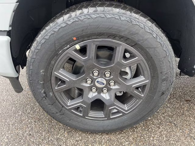 2026 Avalanche Ford F-150 STX 4X4 Truck