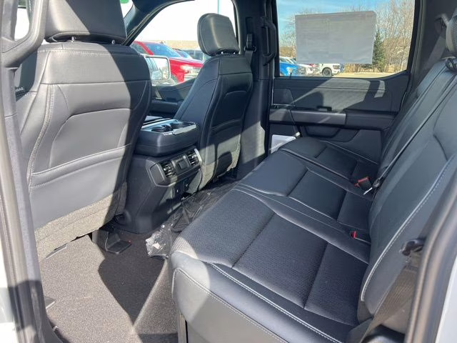 2026 Avalanche Ford F-150 Lariat 4X4 Truck