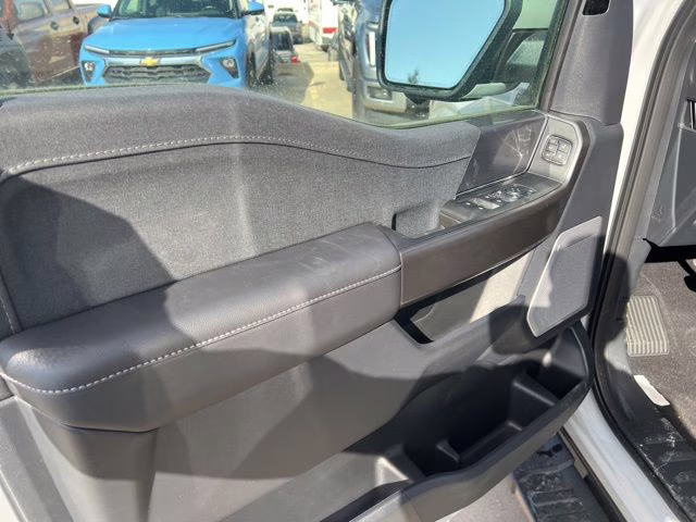 2026 Avalanche Ford F-150 Lariat 4X4 Truck