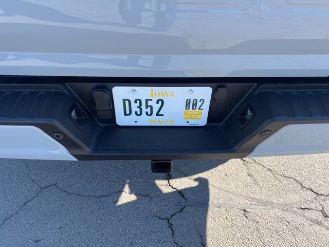 2026 Avalanche Ford F-150 Lariat 4X4 Truck