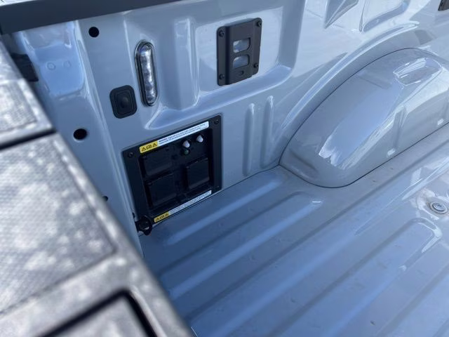 2026 Avalanche Ford F-150 Lariat 4X4 Truck