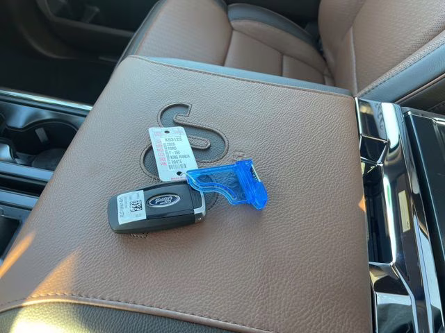 2026 Star White Metallic Tri-Coat Ford F-150 King Ranch 4X4 Truck