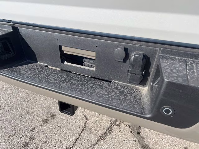 2026 Star White Metallic Tri-Coat Ford F-150 King Ranch 4X4 Truck