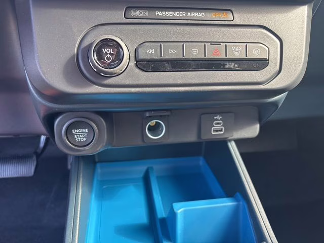 2026 Oxford White Ford Maverick XLT AWD Truck