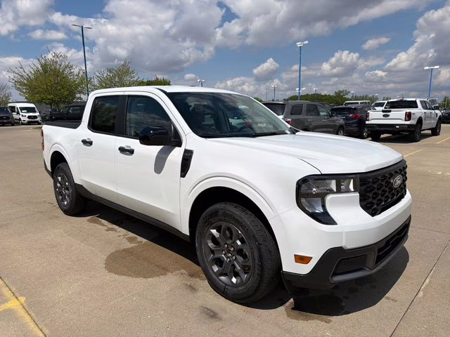 2026 Oxford White Ford Maverick XLT AWD Truck