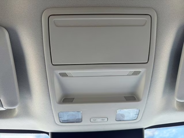 2026 Oxford White Ford Maverick XLT AWD Truck
