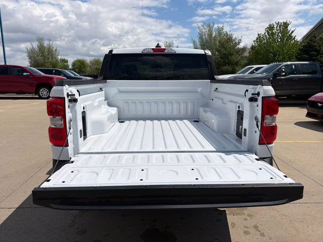 2026 Oxford White Ford Maverick XLT AWD Truck