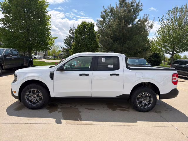 2026 Oxford White Ford Maverick XLT AWD Truck