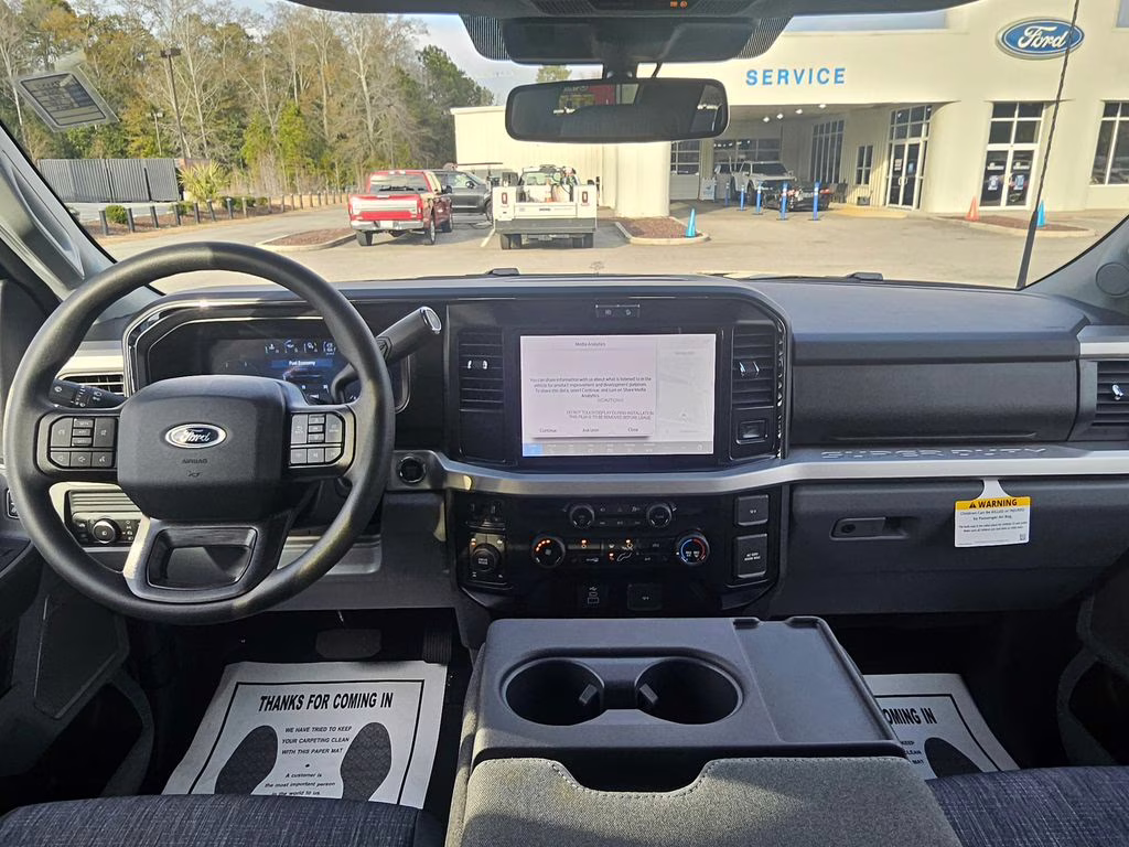 2026 Agate Black Metallic Ford Super Duty F-350 SRW XLT 4X4 Truck