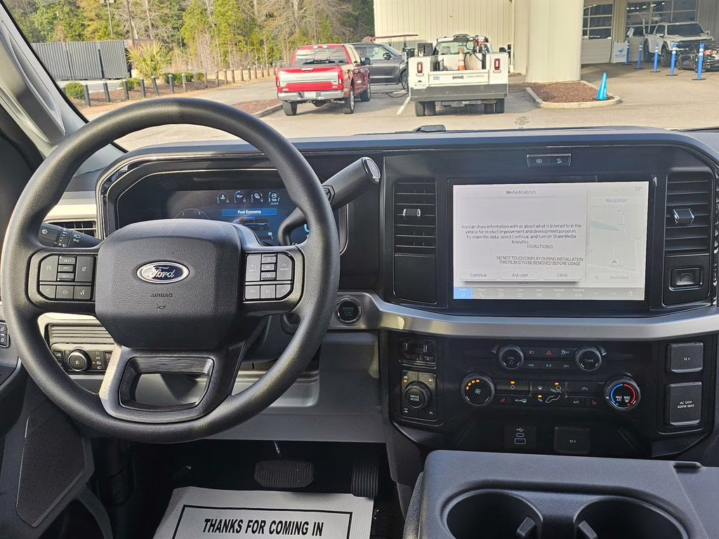 2026 Agate Black Metallic Ford Super Duty F-350 SRW XLT 4X4 Truck