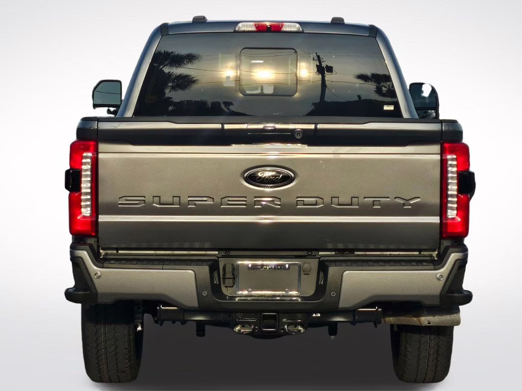 2026 Carbonized Gray Metallic Ford Super Duty F-350 SRW Lariat 4X4 Truck