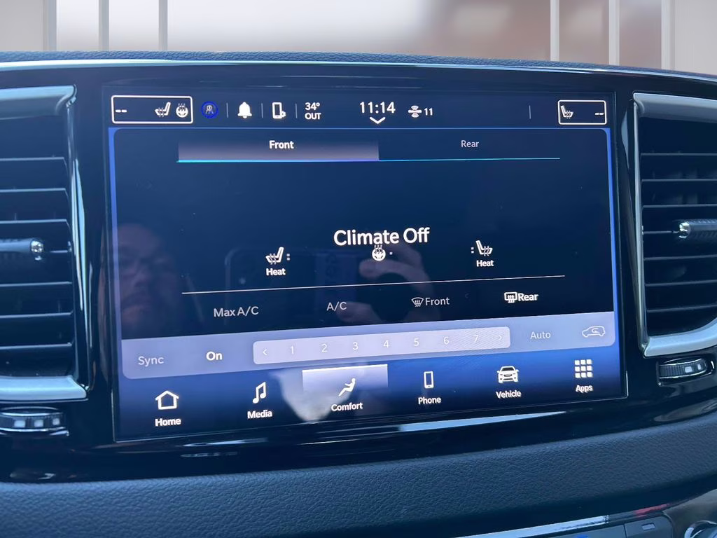 2024 Bright White Clearcoat Chrysler Pacifica Touring L FWD Van