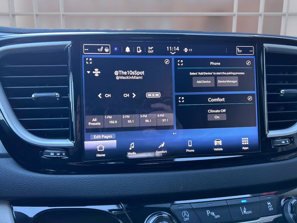 2024 Bright White Clearcoat Chrysler Pacifica Touring L FWD Van