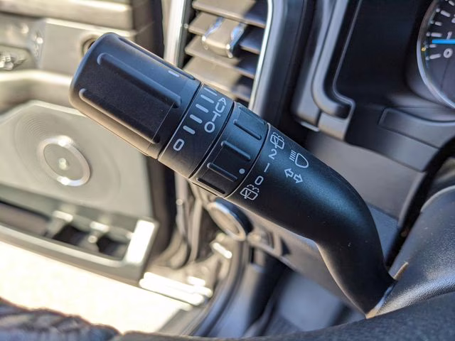 2021 Magnetic Ford Expedition Platinum RWD SUV