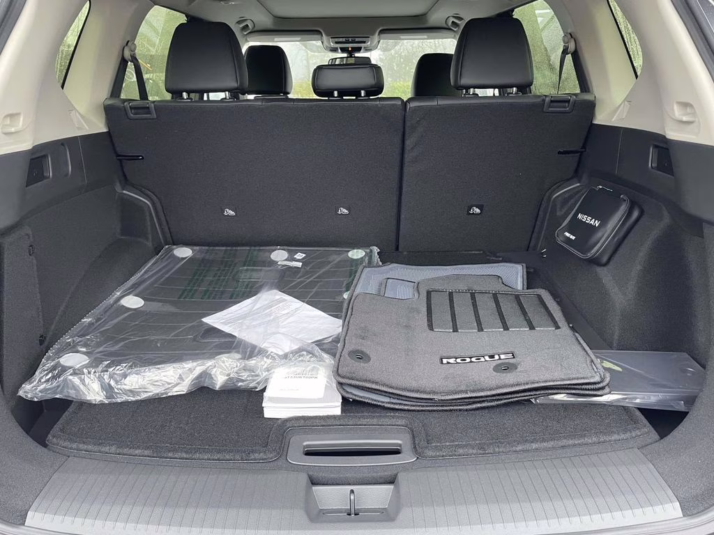 2026 Gun Metallic Nissan Rogue Platinum AWD SUV